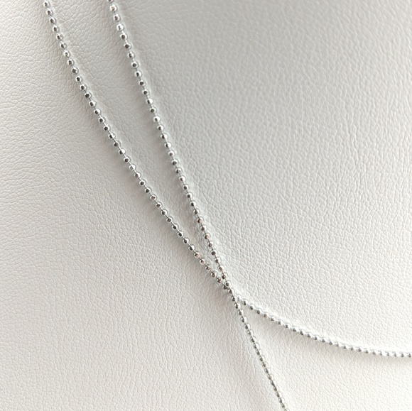 Talbots Swarovski 24 inch necklace - Picture 5 of 5